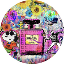 Lade das Bild in den Galerie-Viewer, Aluminiumbild Abstrakte Collage mit Parfumflasche Kreis