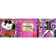 Lade das Bild in den Galerie-Viewer, Acrylglasbild Abstrakte Collage mit Parfumflasche Panorama
