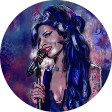 Lade das Bild in den Galerie-Viewer, Aluminiumbild gebürstet Abstraktes Portrait Amy Winehouse Kreis
