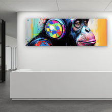 Lade das Bild in den Galerie-Viewer, Leinwandbild Affe mit Kopfhörer Graffiti Panorama