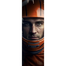 Lade das Bild in den Galerie-Viewer, Leinwandbild Alter Rennwagen und Fahrer mit Helm Panorama Hoch