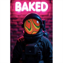 Lade das Bild in den Galerie-Viewer, Poster Astronaut mit Helm Baked Neon Hochformat