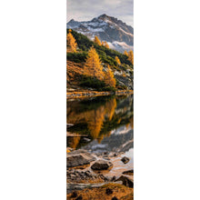 Lade das Bild in den Galerie-Viewer, Leinwandbild Atemberaubende Landschaft mit Bergen und See Panorama Hoch