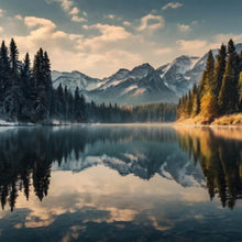 Lade das Bild in den Galerie-Viewer, Aluminiumbild Atemberaubende Landschaft mit Bergen und See Quadrat