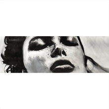 Lade das Bild in den Galerie-Viewer, Poster Ausdrucksstarkes Porträt einer Frau in Schwarz Weiß Panorama