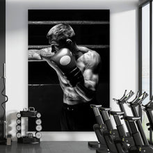 Lade das Bild in den Galerie-Viewer, Poster Boxer im Training Schwarz Weiß Hochformat