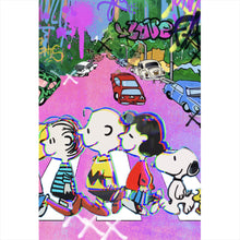 Lade das Bild in den Galerie-Viewer, Spannrahmenbild Bunte Zeichentrickfiguren vor Graffitiwand Hochformat