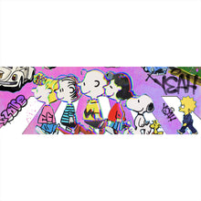 Lade das Bild in den Galerie-Viewer, Spannrahmenbild Bunte Zeichentrickfiguren vor Graffitiwand Panorama