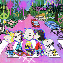 Lade das Bild in den Galerie-Viewer, Acrylglasbild Bunte Zeichentrickfiguren vor Graffitiwand Quadrat