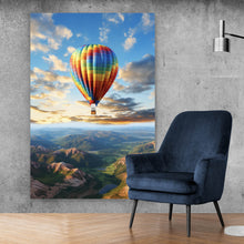 Lade das Bild in den Galerie-Viewer, Aluminiumbild Bunter Heißluftballon im Flug Hochformat