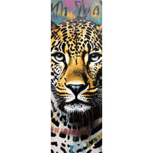 Lade das Bild in den Galerie-Viewer, Leinwandbild Buntes Graffiti eines Leoparden Portrait Panorama Hoch
