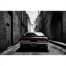 Lade das Bild in den Galerie-Viewer, Leinwandbild Muscle Car in düsterer Gasse Querformat