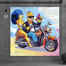 Lade das Bild in den Galerie-Viewer, Aluminiumbild Cartoon Paar auf Motorrad farbenfrohe Illustration Quadrat