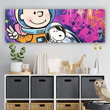 Lade das Bild in den Galerie-Viewer, Aluminiumbild Charlie und Snoopy im Weltall Pop Art Panorama
