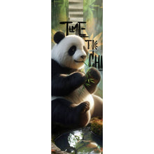 Lade das Bild in den Galerie-Viewer, Spannrahmenbild Pandabär Time to chill Panorama Hoch