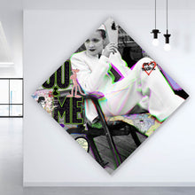 Lade das Bild in den Galerie-Viewer, Leinwandbild Marlene Panther Pop Art Vintage Raute