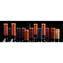 Lade das Bild in den Galerie-Viewer, Leinwandbild Edle Weinflaschen Panorama