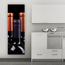 Lade das Bild in den Galerie-Viewer, Poster Edle Weinflaschen Panorama Hoch
