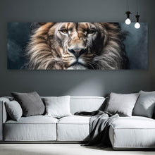 Lade das Bild in den Galerie-Viewer, Poster Edles Löwenporträt im eleganten Anzug Panorama