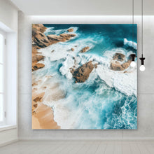 Lade das Bild in den Galerie-Viewer, Poster Eindrucksvolles Meeresrauschen auf Felsen Quadrat