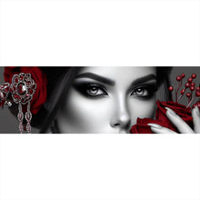Lade das Bild in den Galerie-Viewer, Aluminiumbild Elegante Frau mit Rosen und Schmuck No. 2 Panorama