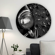 Lade das Bild in den Galerie-Viewer, Aluminiumbild Elegante Oldtimer Scheinwerfer Kreis