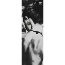 Lade das Bild in den Galerie-Viewer, Poster Elegante Silhouette einer Frau Panorama Hoch