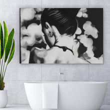 Lade das Bild in den Galerie-Viewer, Aluminiumbild Elegante Silhouette einer Frau Querformat