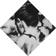 Lade das Bild in den Galerie-Viewer, Poster Elegante Silhouette einer Frau Raute