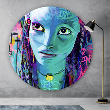 Lade das Bild in den Galerie-Viewer, Aluminiumbild gebürstet Fantasievolles Porträt in leuchtenden Farben mit Graffiti Elementen Kreis