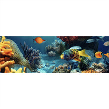 Lade das Bild in den Galerie-Viewer, Spannrahmenbild Farbenfrohes Korallenriff mit exotischen Fischen und Lichtstrahlen Panorama