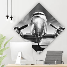 Lade das Bild in den Galerie-Viewer, Poster Flugzeug Schwarz Weiß Raute