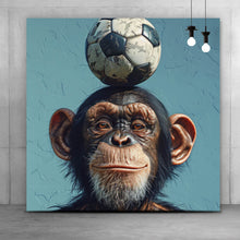 Lade das Bild in den Galerie-Viewer, Leinwandbild Frecher Schimpanse mit Fußball Quadrat
