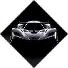 Lade das Bild in den Galerie-Viewer, Spannrahmenbild Futuristischer Sportwagen in einer dunklen Umgebung Raute