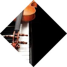 Lade das Bild in den Galerie-Viewer, Poster Geige auf Klaviertasten Raute