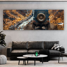 Lade das Bild in den Galerie-Viewer, Aluminiumbild Geländewagen fährt auf schlammigen Waldweg Panorama