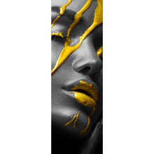 Lade das Bild in den Galerie-Viewer, Leinwandbild Golden Face Panorama Hoch