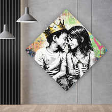 Lade das Bild in den Galerie-Viewer, Aluminiumbild Graffiti Liebe zweier Kinder Raute