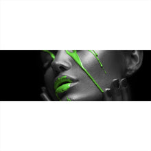 Lade das Bild in den Galerie-Viewer, Aluminiumbild gebürstet Green Lips Panorama