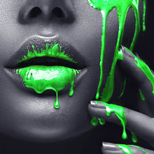 Lade das Bild in den Galerie-Viewer, Poster Grüne Lippen Quadrat