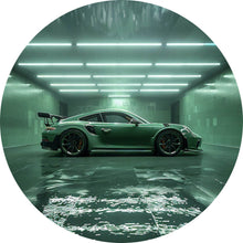 Lade das Bild in den Galerie-Viewer, Aluminiumbild gebürstet Grünes Sportauto in futuristischer Halle Kreis