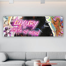 Lade das Bild in den Galerie-Viewer, Leinwandbild Hund mit Waffe im Pop Art Stil Panorama