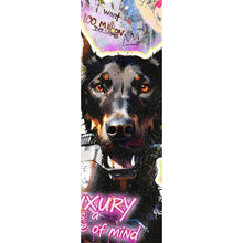 Lade das Bild in den Galerie-Viewer, Spannrahmenbild Hund mit Waffe im Pop Art Stil Panorama Hoch