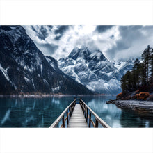 Lade das Bild in den Galerie-Viewer, Aluminiumbild gebürstet Imposante Berglandschaft am See Querformat