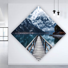 Lade das Bild in den Galerie-Viewer, Leinwandbild Imposante Berglandschaft am See Raute