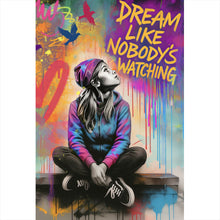 Lade das Bild in den Galerie-Viewer, Poster Junge Frau vor Graffiti Hintergrund Hochformat