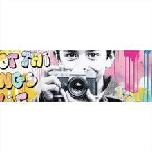 Lade das Bild in den Galerie-Viewer, Leinwandbild Junge mit Kamera und bunte Graffiti Wand Panorama