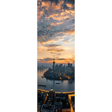 Lade das Bild in den Galerie-Viewer, Aluminiumbild Kanal durch Stadtlandschaft bei Nacht Panorama Hoch