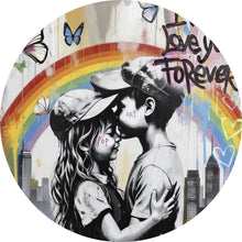 Lade das Bild in den Galerie-Viewer, Aluminiumbild gebürstet Kinder umarmen sich vor buntem Regenbogen Kreis