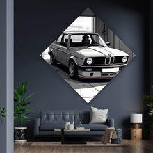Lade das Bild in den Galerie-Viewer, Acrylglasbild Klassischer Wagen in einer schattigen Garageneinfahrt Raute